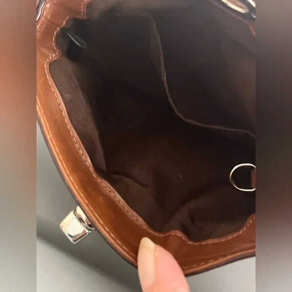 COACH SIGNATURE WRISTLET - Picture 5 of 12